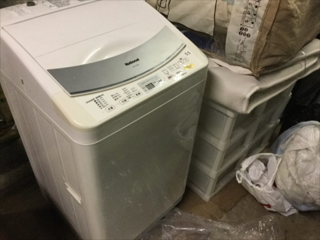 尾道市日比崎町付近で回収した洗濯機です。