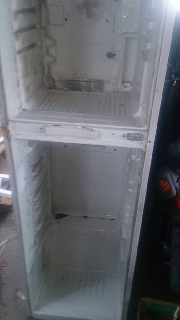福山市北本庄で回収した冷蔵庫