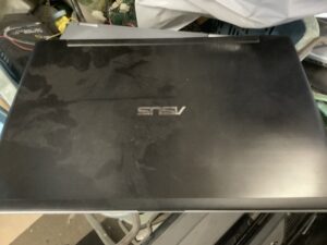 ノートパソコン