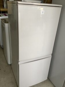 福山市新市町で回収した冷蔵庫