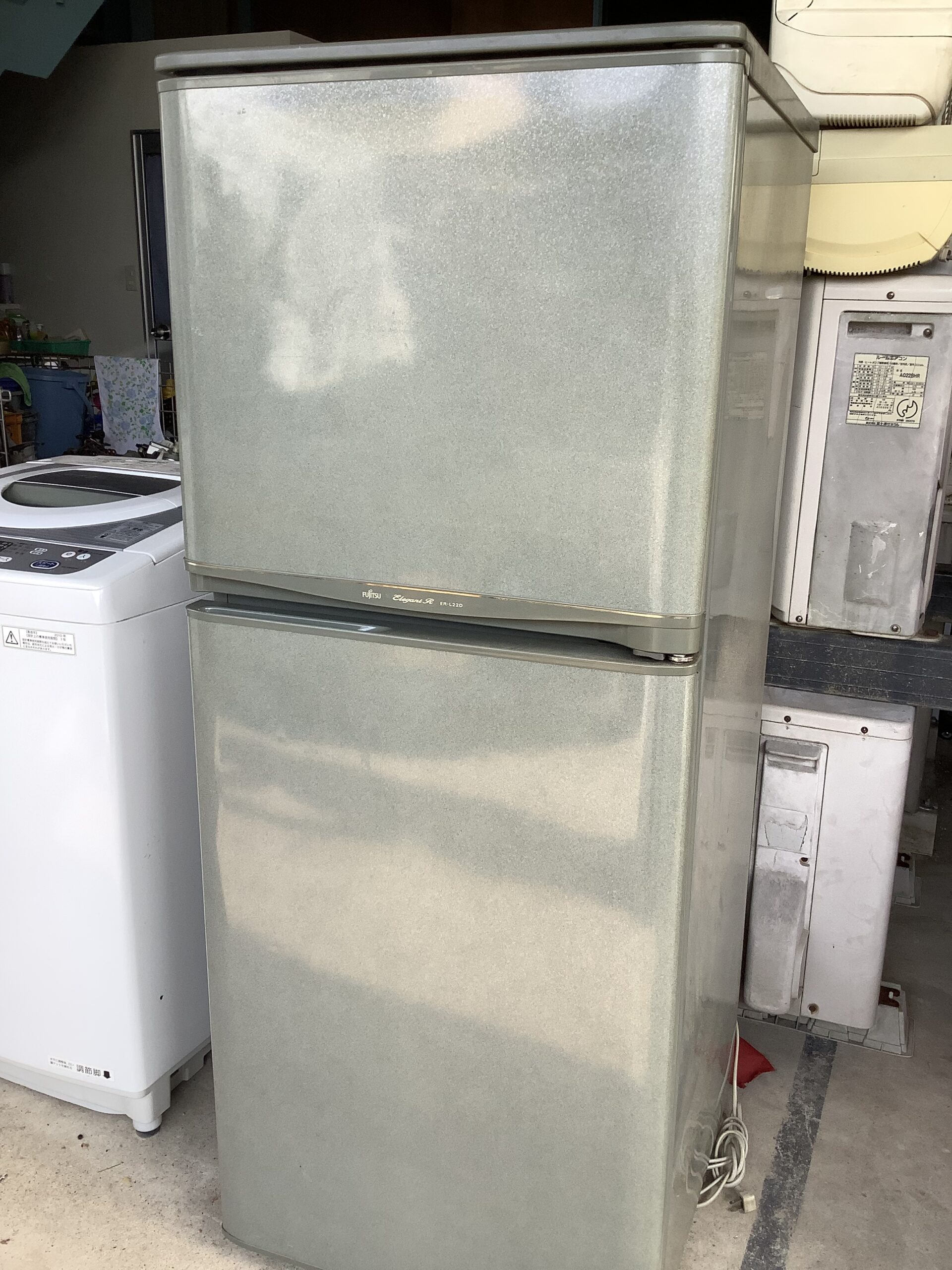 福山市草戸町で回収した冷蔵庫
