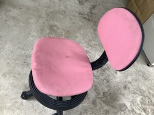 福山市沼隈町で回収した椅子