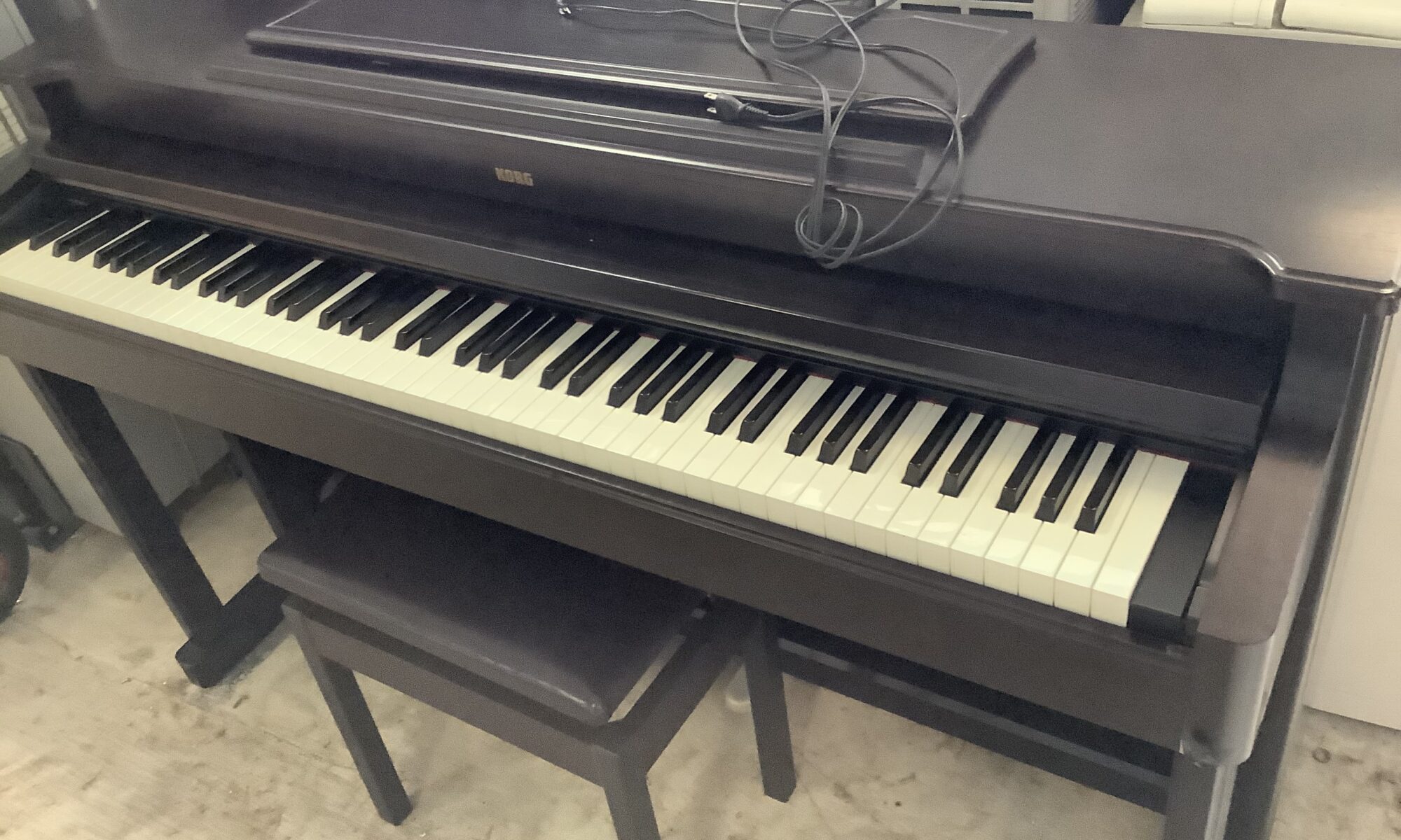 福山市草戸町で回収した電子ピアノ