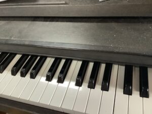 福山市千田町で回収した電子ピアノ