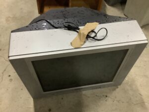 福山市山手町で処分したブラウン管テレビ