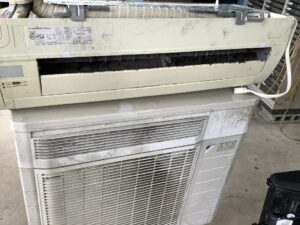 広島県神石高原町で取り外し処分したエアコン