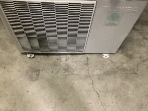 竹原市でエアコンの回収から処分までさせて頂きました。
