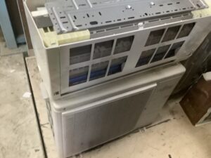 竹原市でエアコンの回収から処分までさせて頂きました。