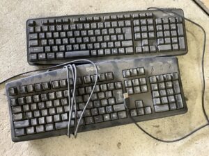 世羅郡世羅町で引き取り回収から処分までしたパソコンキーボード