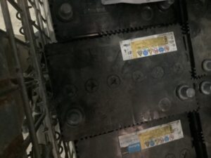 竹原市でバッテリーの回収から処分までさせて頂きました。