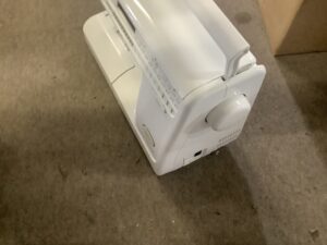 府中市でミシンの引き取りから処分までさせて頂きました。