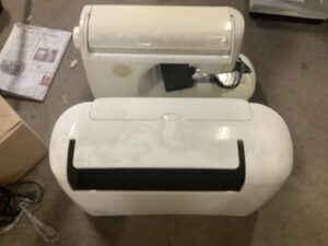 府中市でミシンの引き取りから処分までさせて頂きました。