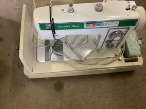 三次市でミシンの引き取りから処分までさせて頂きました。