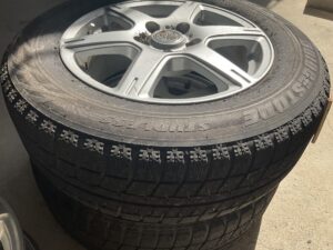 府中市でタイヤの回収から処分までさせて頂きました。