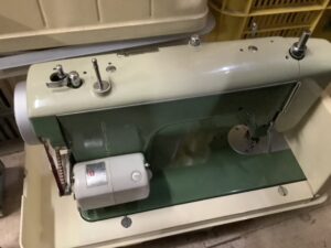 尾道市でミシンの引き取りから処分までさせて頂きました。