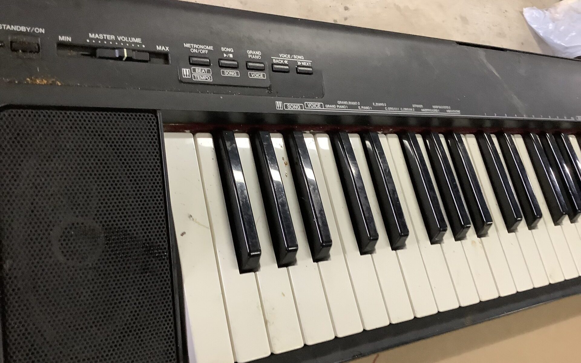 広島県竹原市で引き取り回収から処分までした電子ピアノ