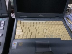 尾道市でパソコンの引き取りから処分までさせて頂きました。