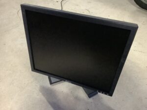 尾道市でパソコンの回収から処分までさせて頂きました。