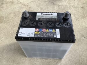 府中市でバッテリーの引き取りから処分までさせて頂きました。