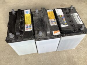 府中市でバッテリーの回収から処分までさせて頂きました。