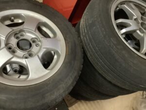 世羅郡世羅町でタイヤの引き取りから処分までさせて頂きました。