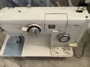 三原市でミシンの引き取りから処分までさせて頂きました。
