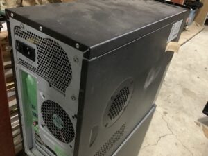 府中市でパソコンの引き取りから処分までさせて頂きました。