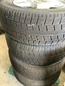 三次市でタイヤの引き取りから処分までさせて頂きました。