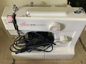 福山市でミシンの回収から処分までさせて頂きました。