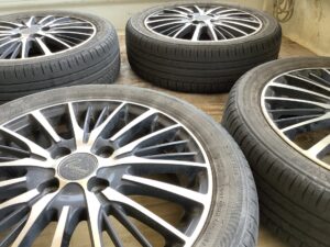 三次市でタイヤの引き取りから処分までさせて頂きました。