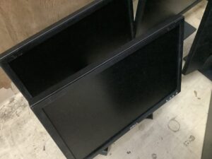 竹原市でパソコンの回収から処分までさせて頂きました。