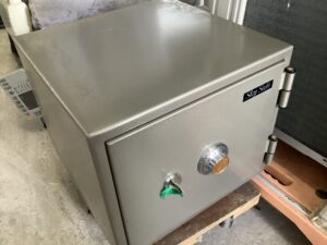 広島県尾道市で引き取り回収から処分までした不用品の金庫