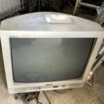 府中市でテレビの引き取りから処分までさせて頂きました。