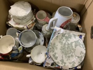 広島県府中市で引き取り回収から処分までした食器