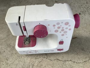 福山市でミシンの回収から処分までさせて頂きました。