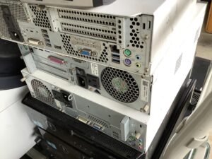 庄原市でパソコンの回収から処分までさせて頂きました。