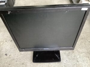 三次市でテレビの回収から処分までさせて頂きました。