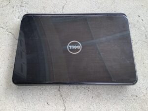 庄原市でパソコンの引き取りから処分までさせて頂きました。