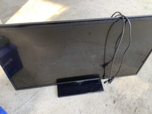 庄原市でテレビの引き取りから処分までさせて頂きました。