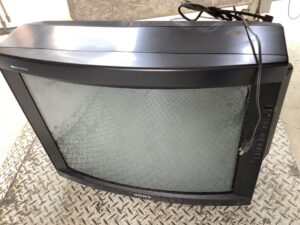 尾道市でテレビの引き取りから処分までさせて頂きました。