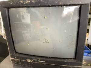 三次市でテレビの回収から処分までさせて頂きました。