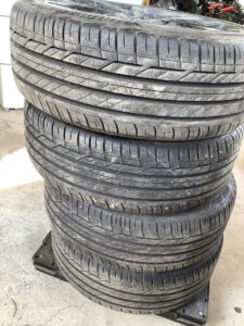 竹原市でタイヤの回収から処分までさせて頂きました。