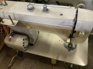 福山市でミシンの回収から処分までさせて頂きました。