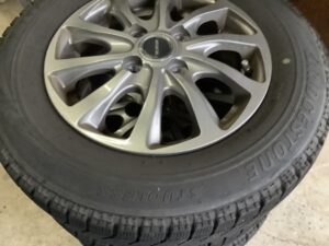 福山市引野町で引き取り回収から処分までしたアルミタイヤ