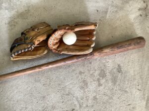 広島県神石高原町で引き取り回収から処分までした不用品の野球用品