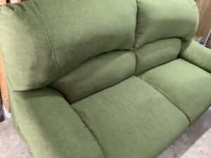 広島県庄原市で引き取り回収から処分までしたソファー