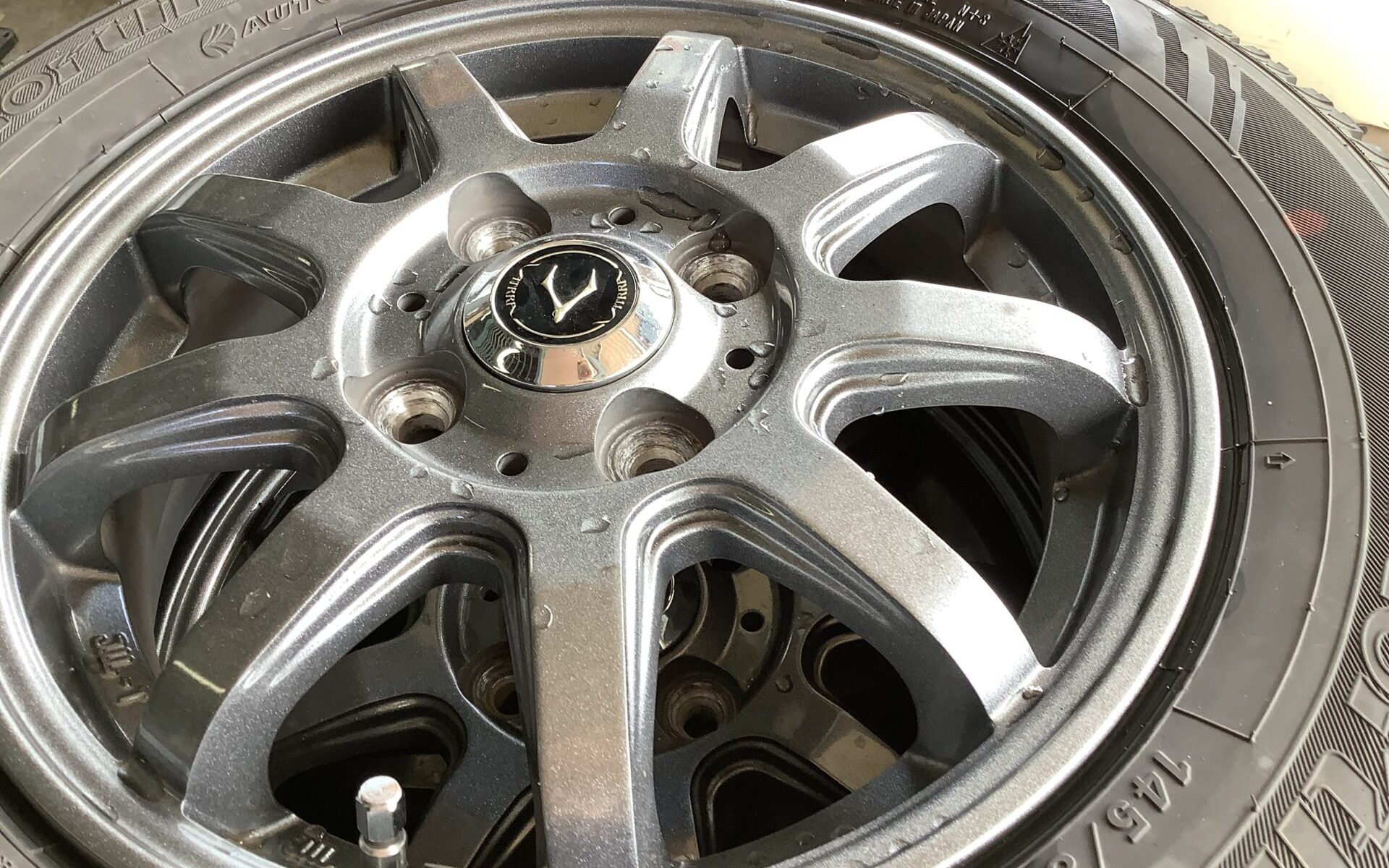 広島県府中市で引き取り回収から処分までしたアルミタイヤ