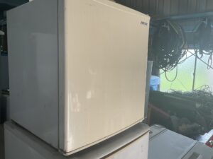 庄原市大久保町で冷蔵庫の回収から処分までさせて頂きました。
