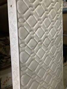 福山市引野町で引き取り回収から処分までしたマットレス