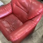 福山市新市町新市でソファーの引き取りから処分までさせて頂きました。